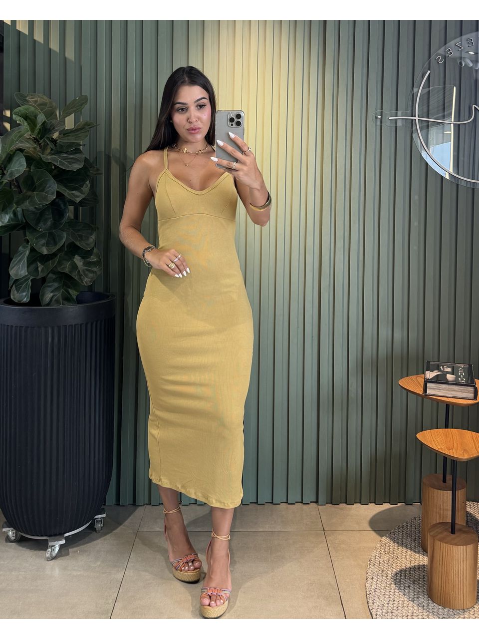 VESTIDO RIBANA BETINA CARAMELO - 0009850089 - ISABELA MENEZES