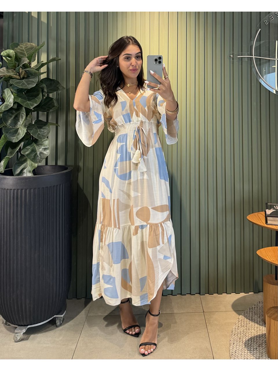 VESTIDO ISIS BEGE ESTAMPADO - 0011710157 - ISABELA MENEZES