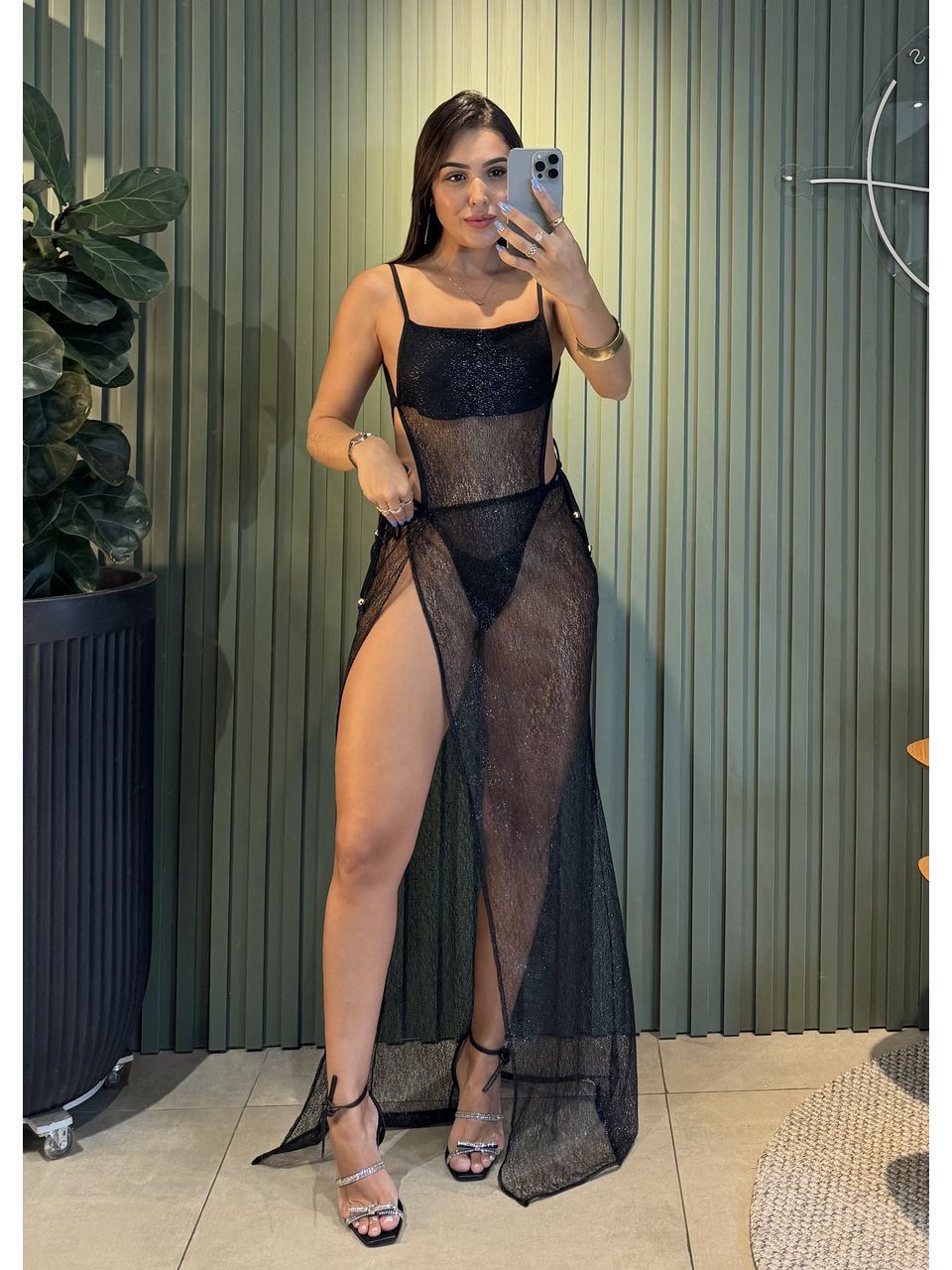 CONJUNTO ILHABELA PRETO - 0012130004 - ISABELA MENEZES
