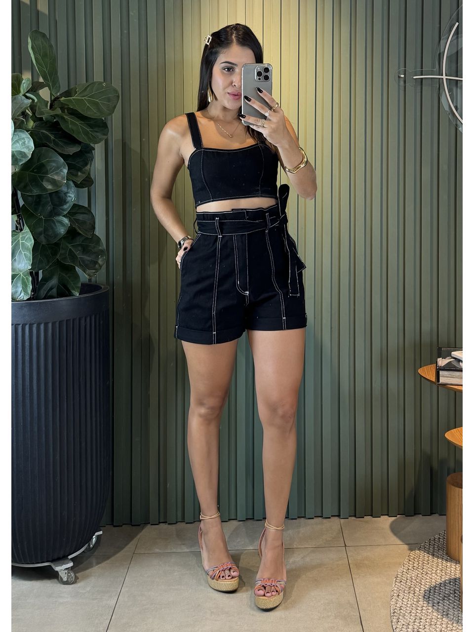 SHORT CLOCHARD PRETO - 0011790004 - ISABELA MENEZES