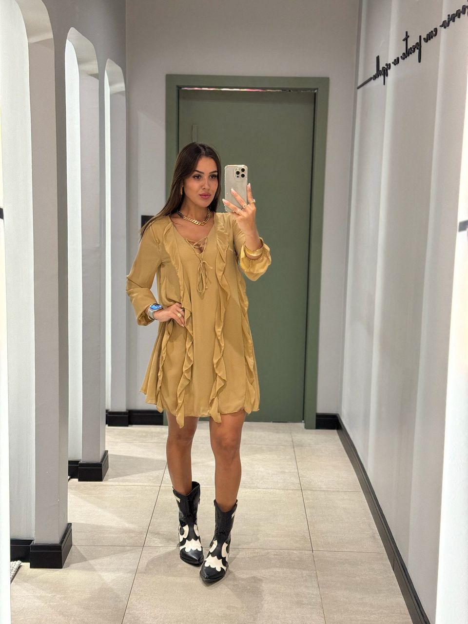 VESTIDO SEDA AREIA - 0012520086 - ISABELA MENEZES