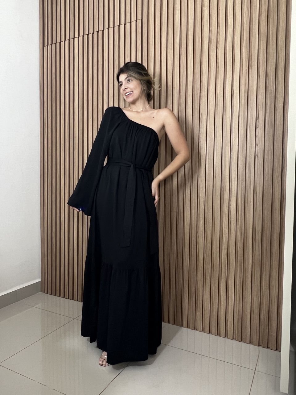 Vestido Ombro Único Preto