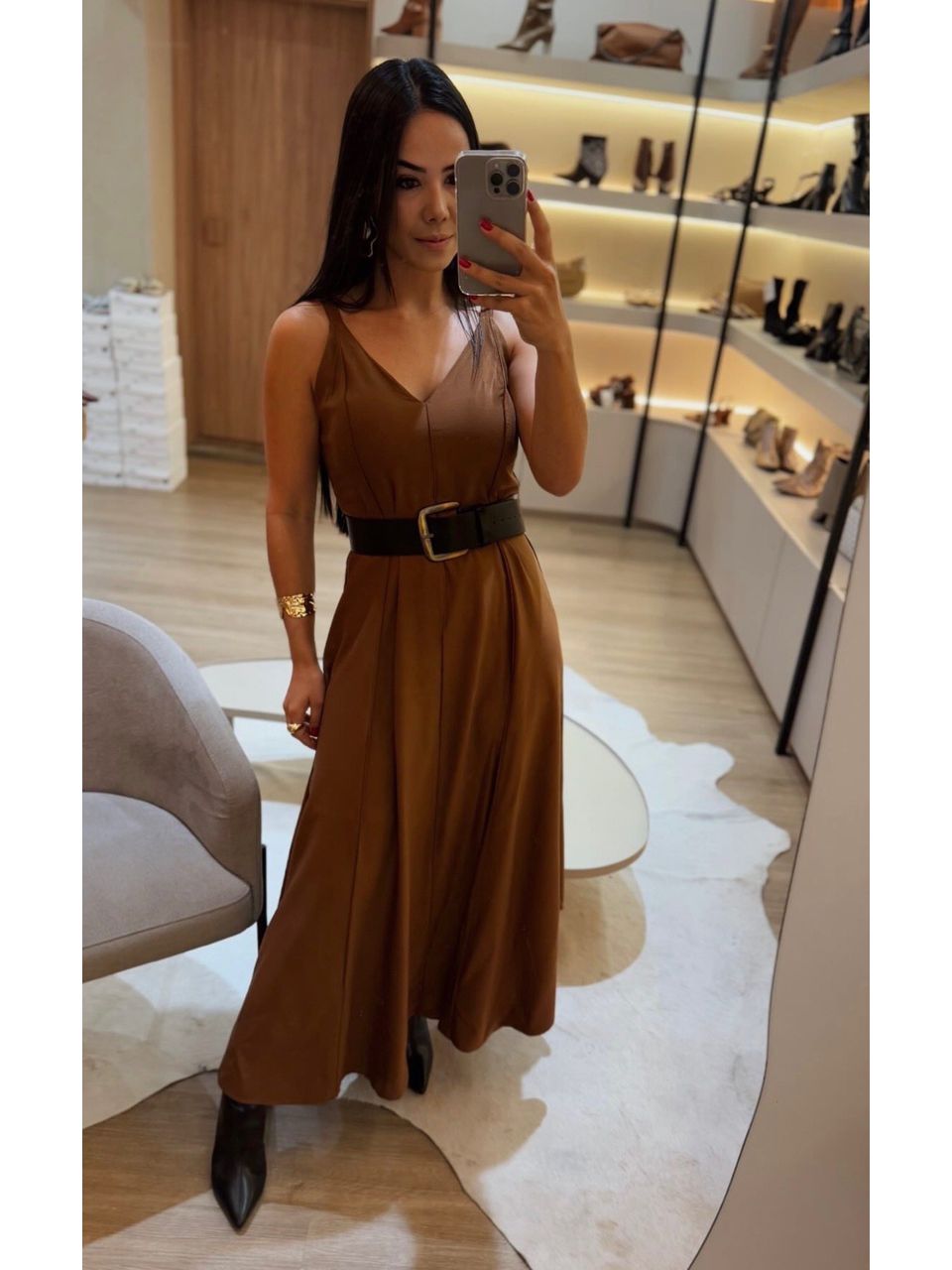 VESTIDO CAROL MARROM - Larih Mercurio