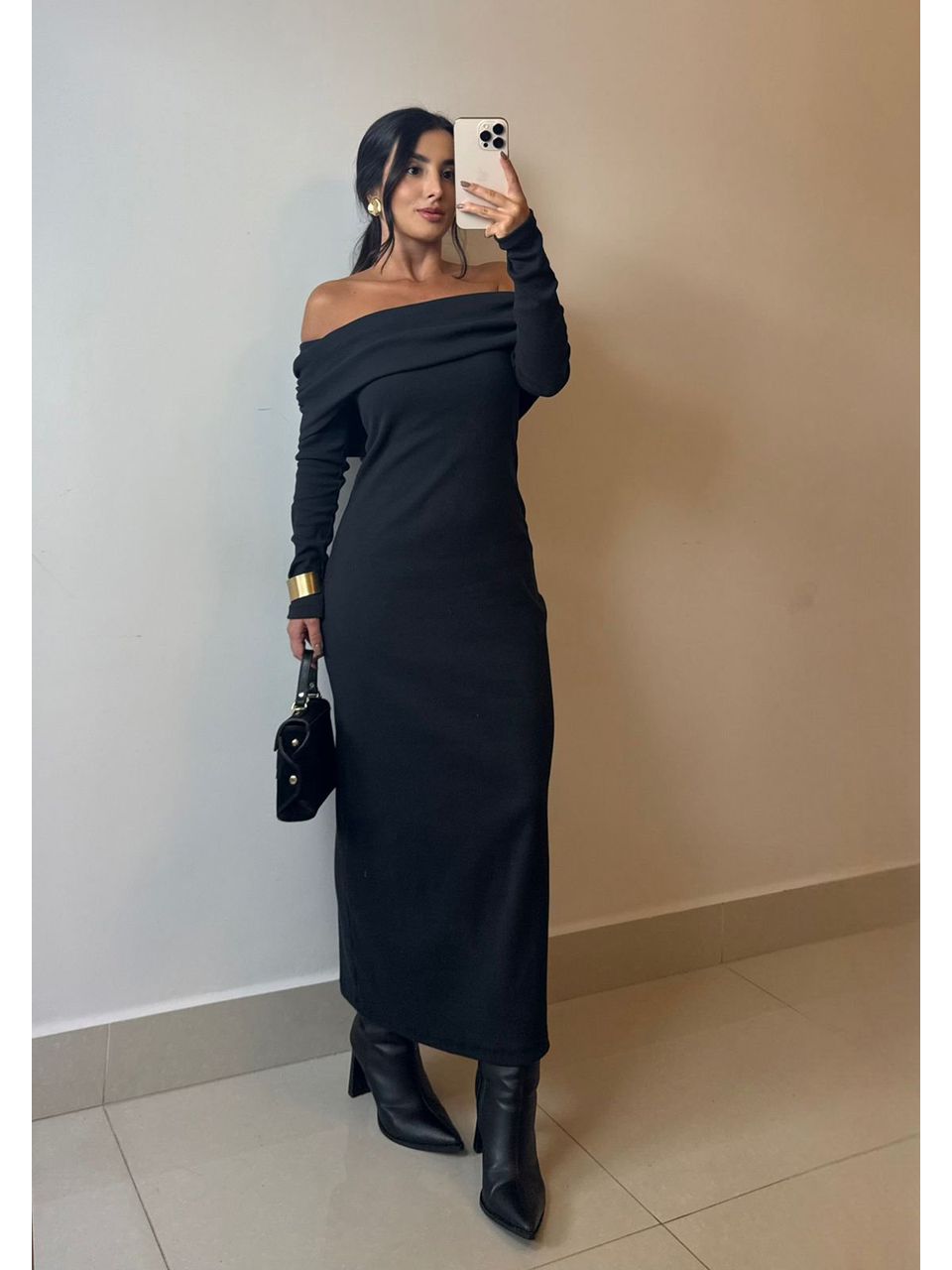 VESTIDO CANELADO HELENA PRETO - Larih Mercurio
