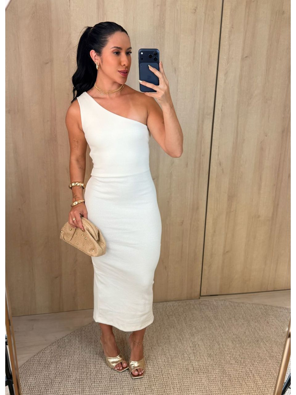 VESTIDO MIDI CANELADO ROMANA OFF WHITE - Larih Mercurio