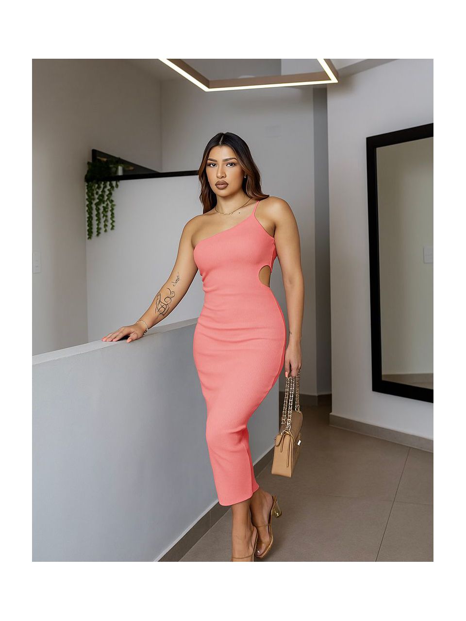 VESTIDO CANELADO ROSA - Larih Mercurio