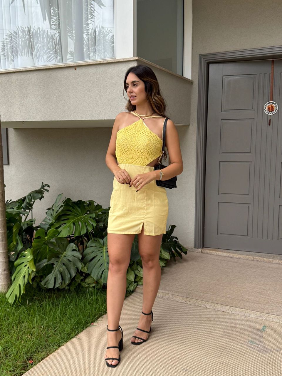 VESTIDO DE LINHO AMARELO - Larih Mercurio