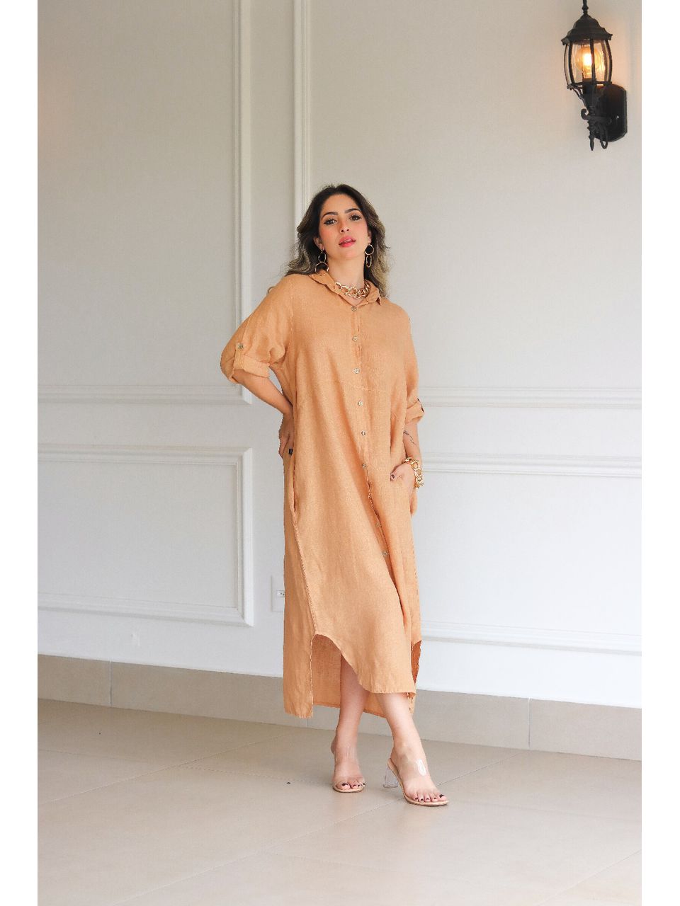 Chemise Clássica Linho Italiano Caramelo