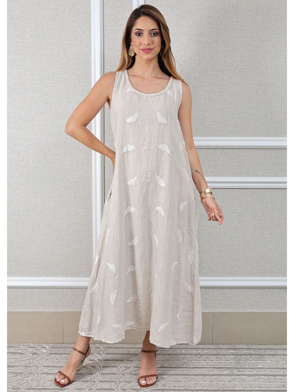 Vestido Emília Linho Italiano Bege .