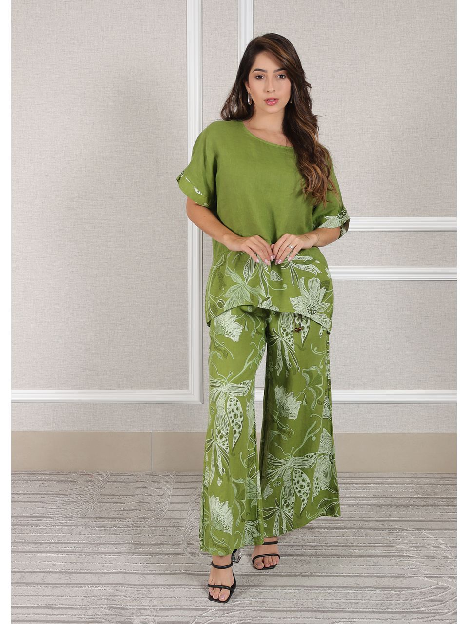 Conjunto Eva Linho Italiano Verde Pistache