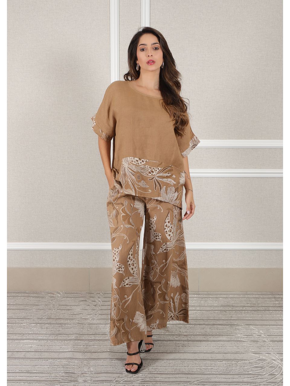 Conjunto Eva Linho Italiano Caramelo