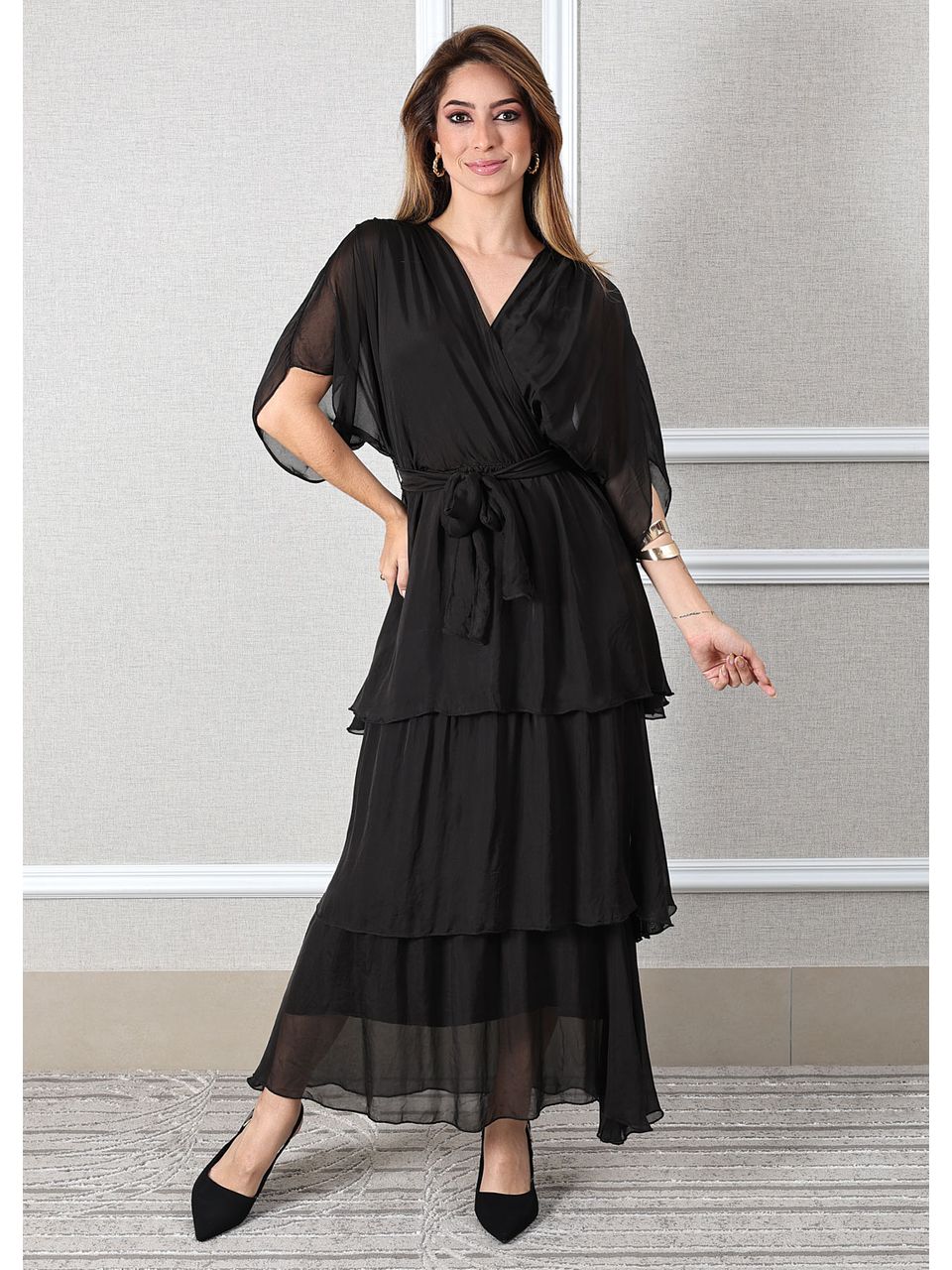 Vestido Stella Seda Italiana Preto .
