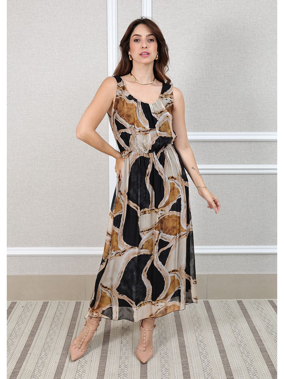 Vestido Mármore Seda Italiana Preto .