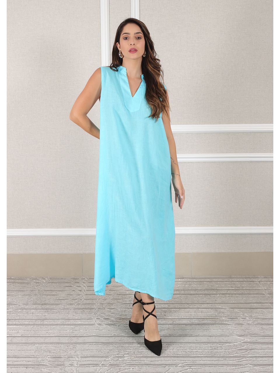 Vestido Luana Linho Italiano Azul Turquesa .