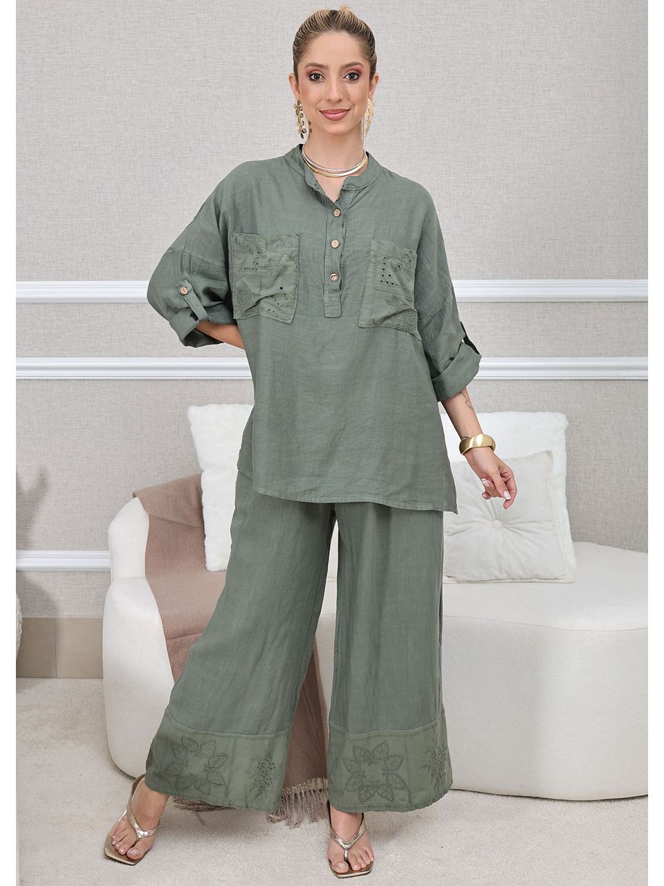 CONJUNTO SUZANA MILITAR