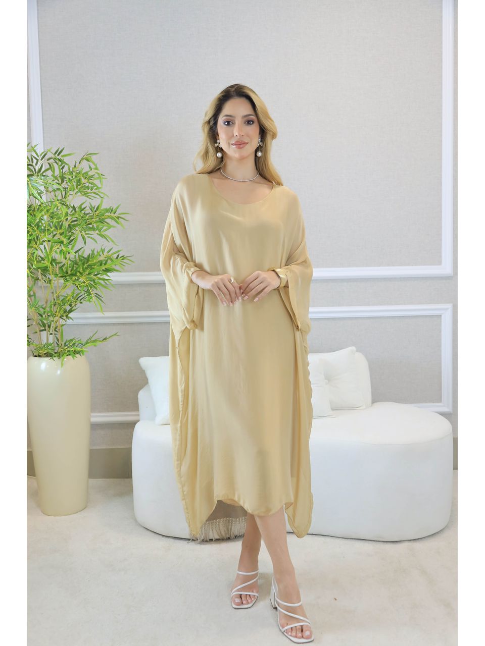 KAFTAN PATRICÍA SEDA CARAMELO
