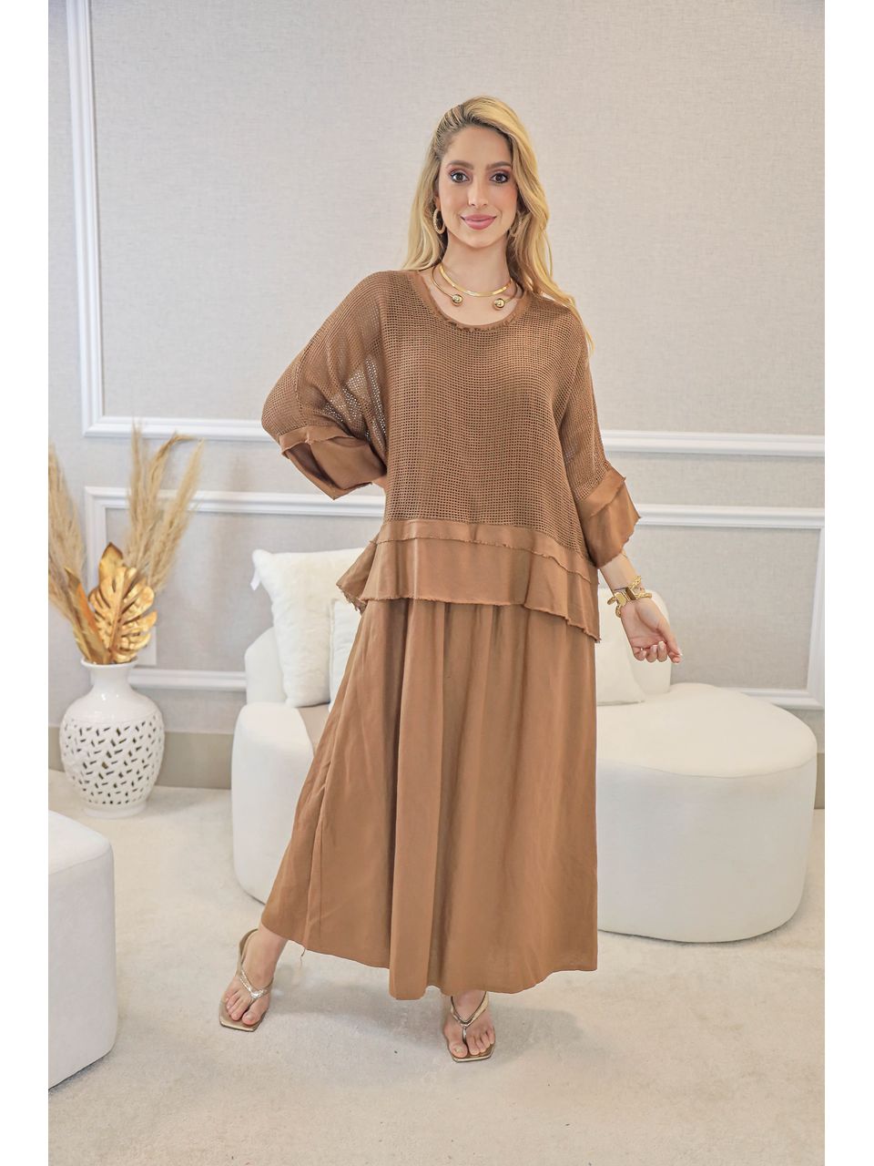 VESTIDO TÁILA MARROM