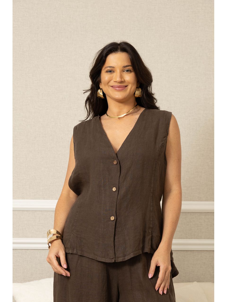 COLETE ANDREA MARROM