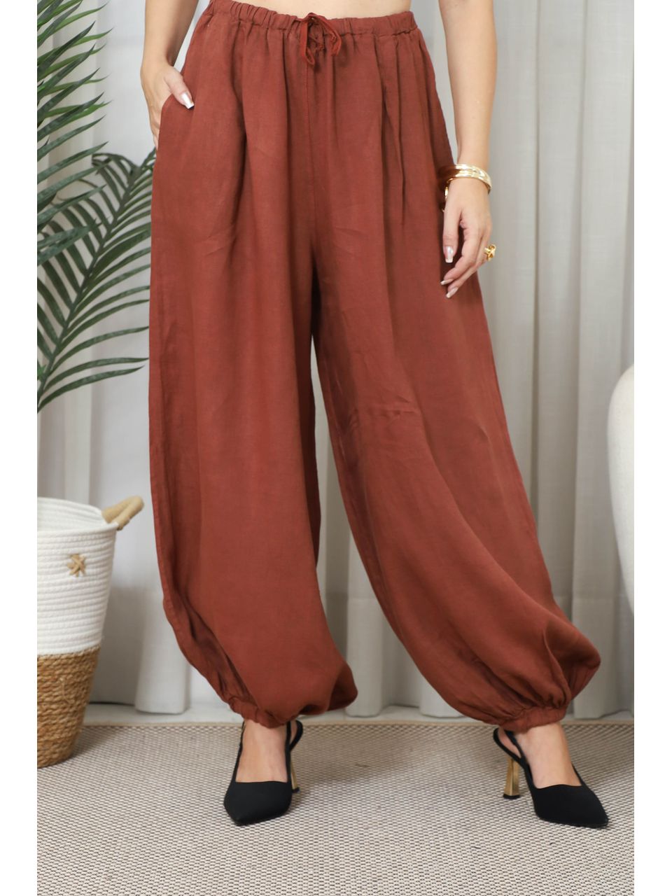 CALÇA VELMA CJ MARROM