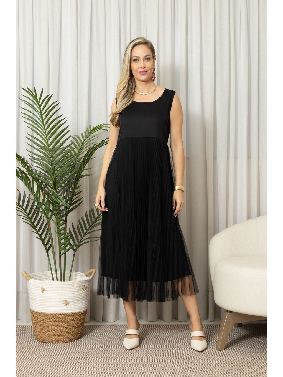 VESTIDO CLOE PRETO