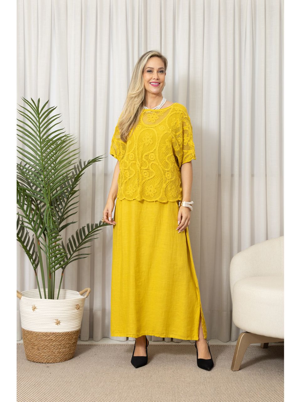 BATA LA LUNA AMARELO