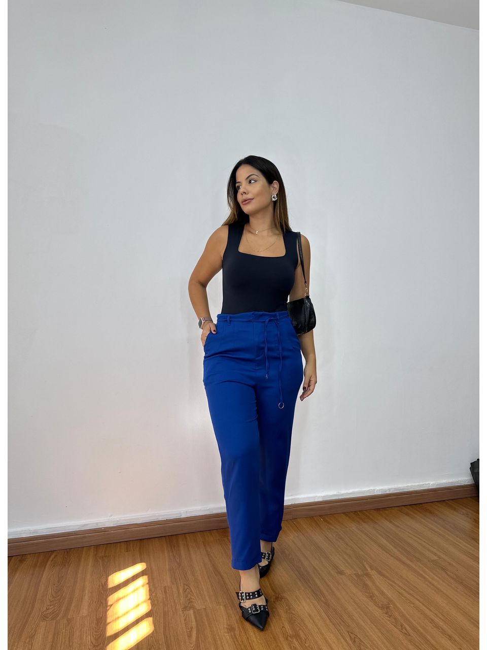 Calça Alfaiataria Zara Amarração Azul Royal - 0118... - Loja Benditta