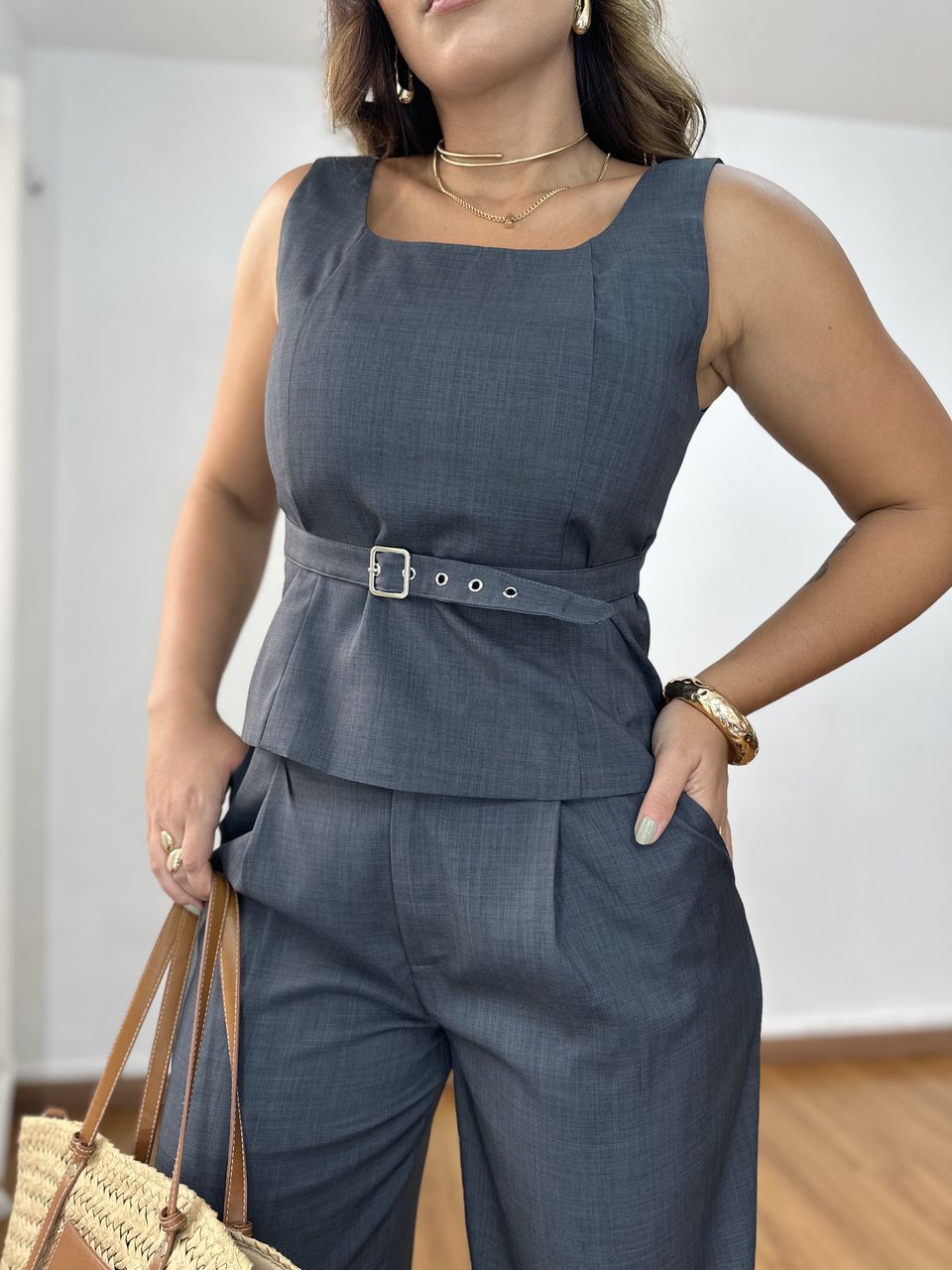 Blusa Ajustável Liz Chumbo - Loja Benditta