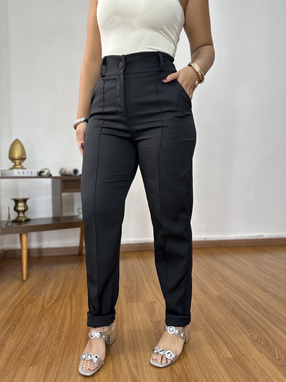 Calça Alfaiataria Reta Preta - 403090203088260 - Loja Benditta
