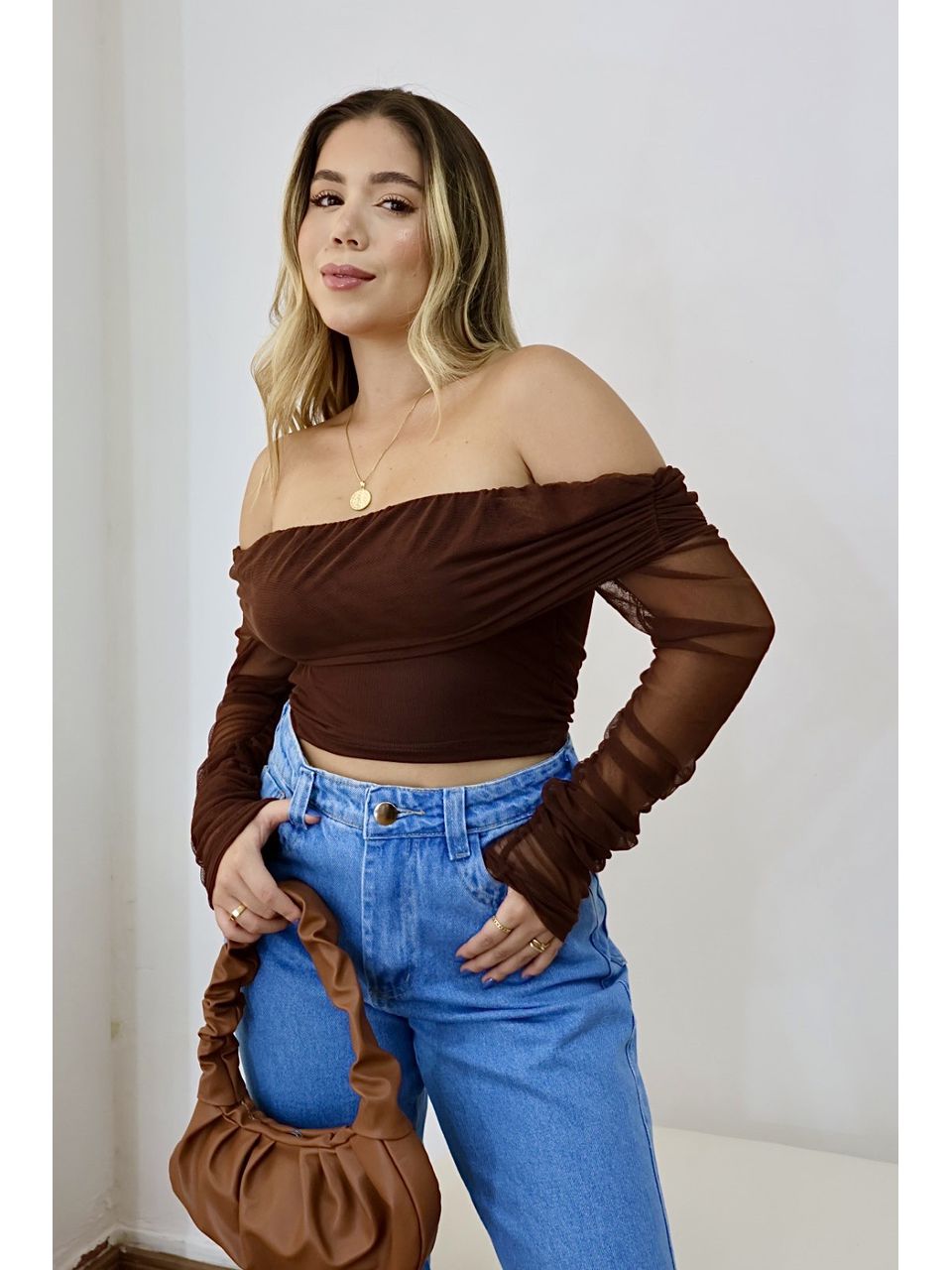 Cropped Feminino Drapeado Tule Marrom - 4030902030... - Loja Benditta