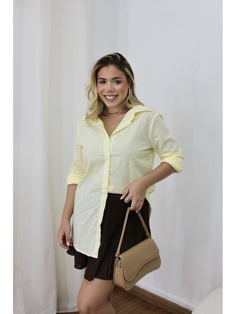 Camisa Feminina Linho Amarela - Loja Benditta