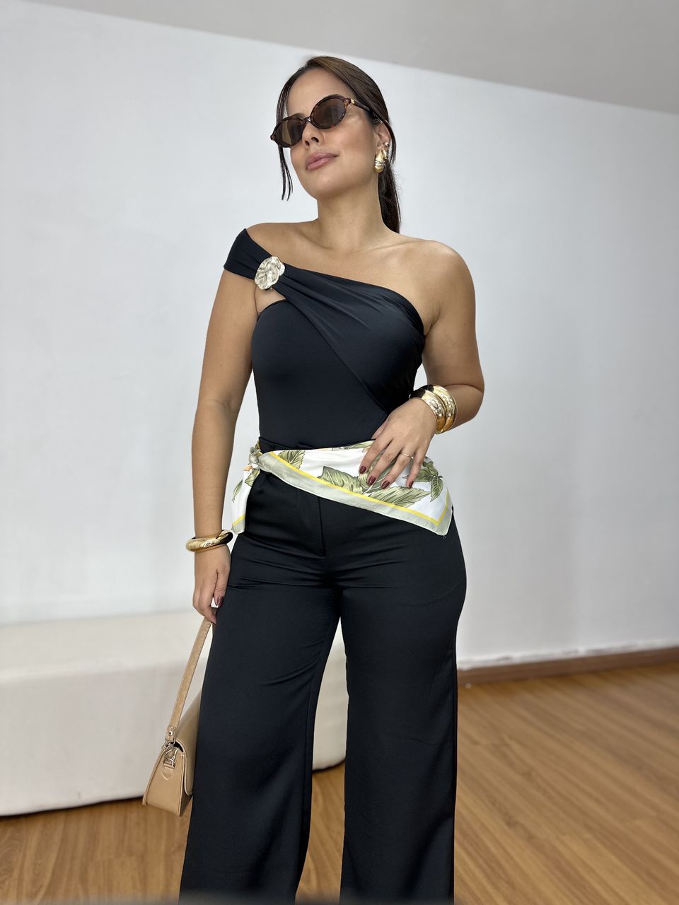 Body Nula Manga Detalhe Fivela Preto - Loja Benditta