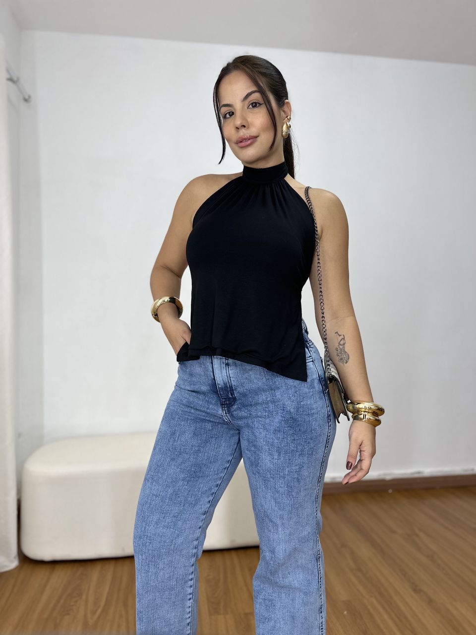 Blusa Frente Única Amarração Preta - Loja Benditta