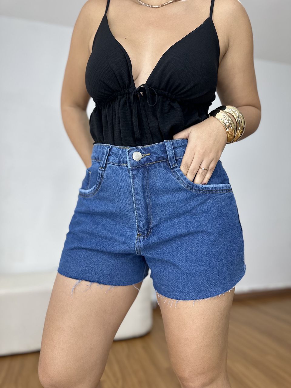 Short Jeans Tradicional Lavagem Escura 4542 - Loja Benditta