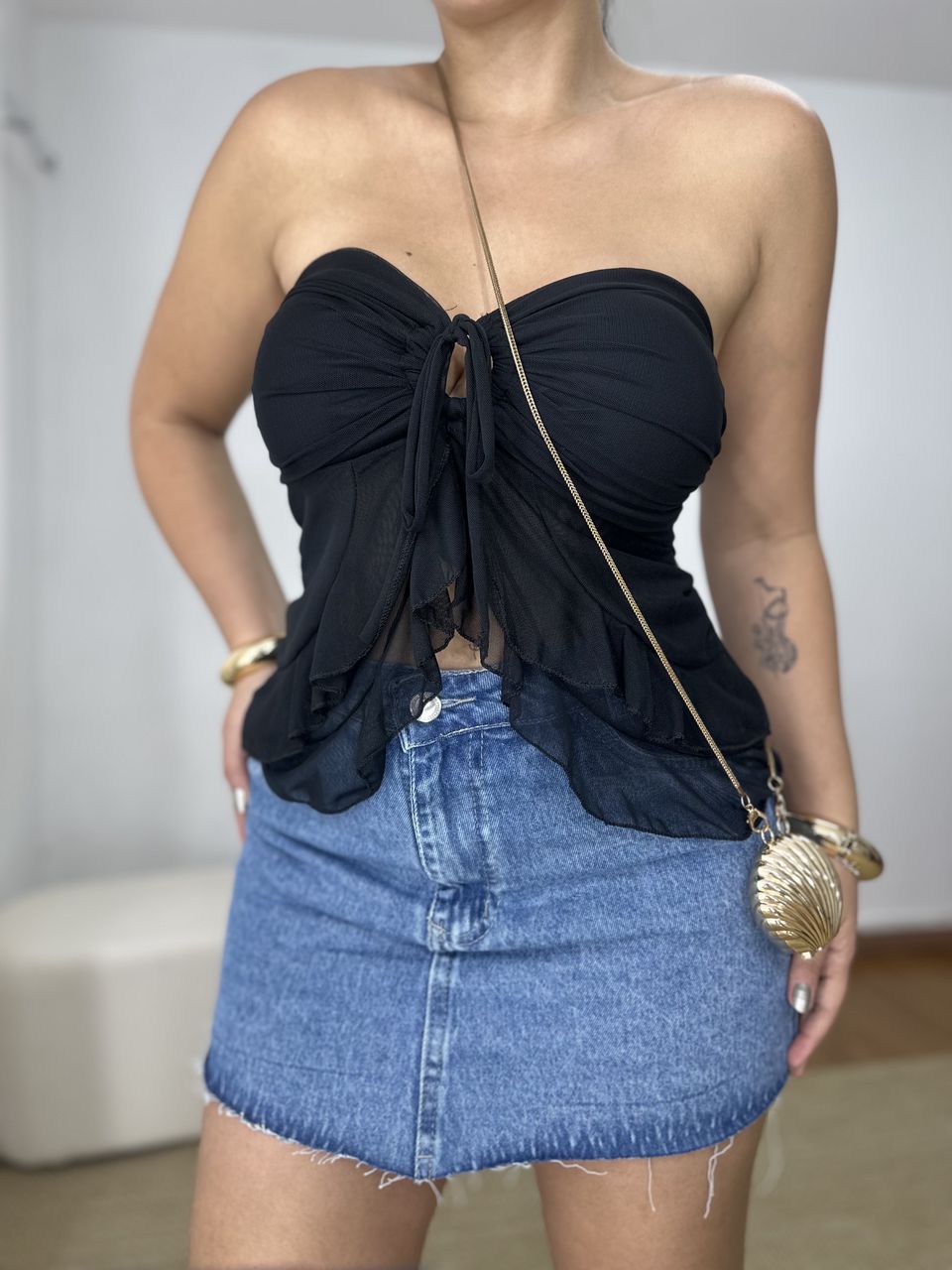 Blusa Bata Babados Tule Preta - Loja Benditta