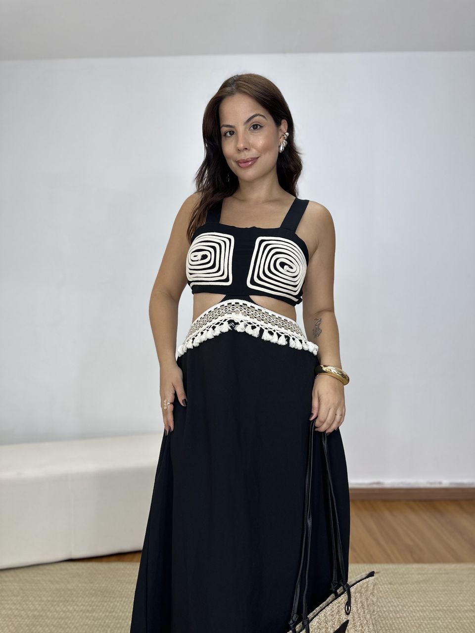 Vestido Midi Vazado Preto Julia - Loja Benditta