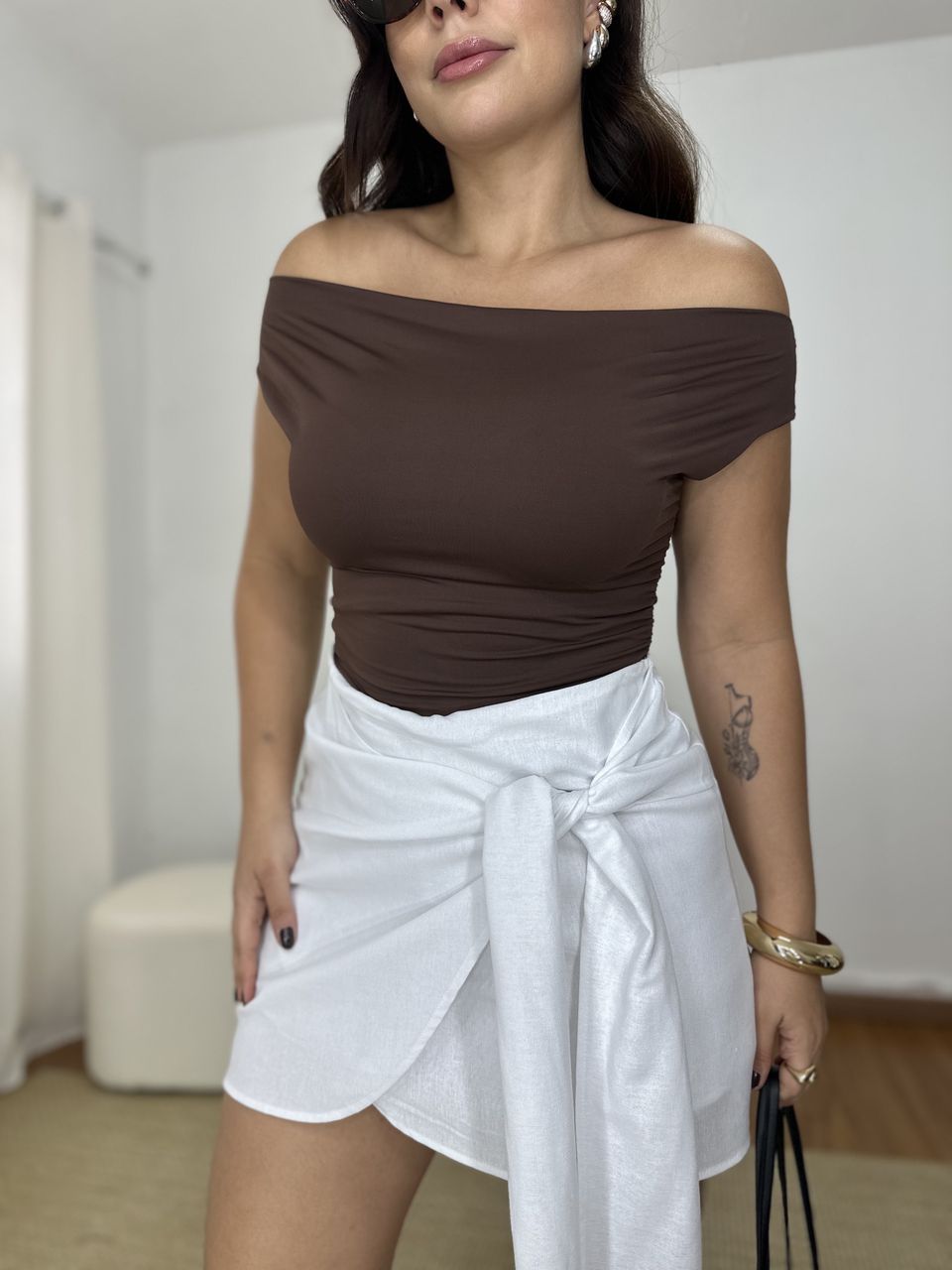 Blusa Feminina Poliamida Ombro Marrom - Loja Benditta