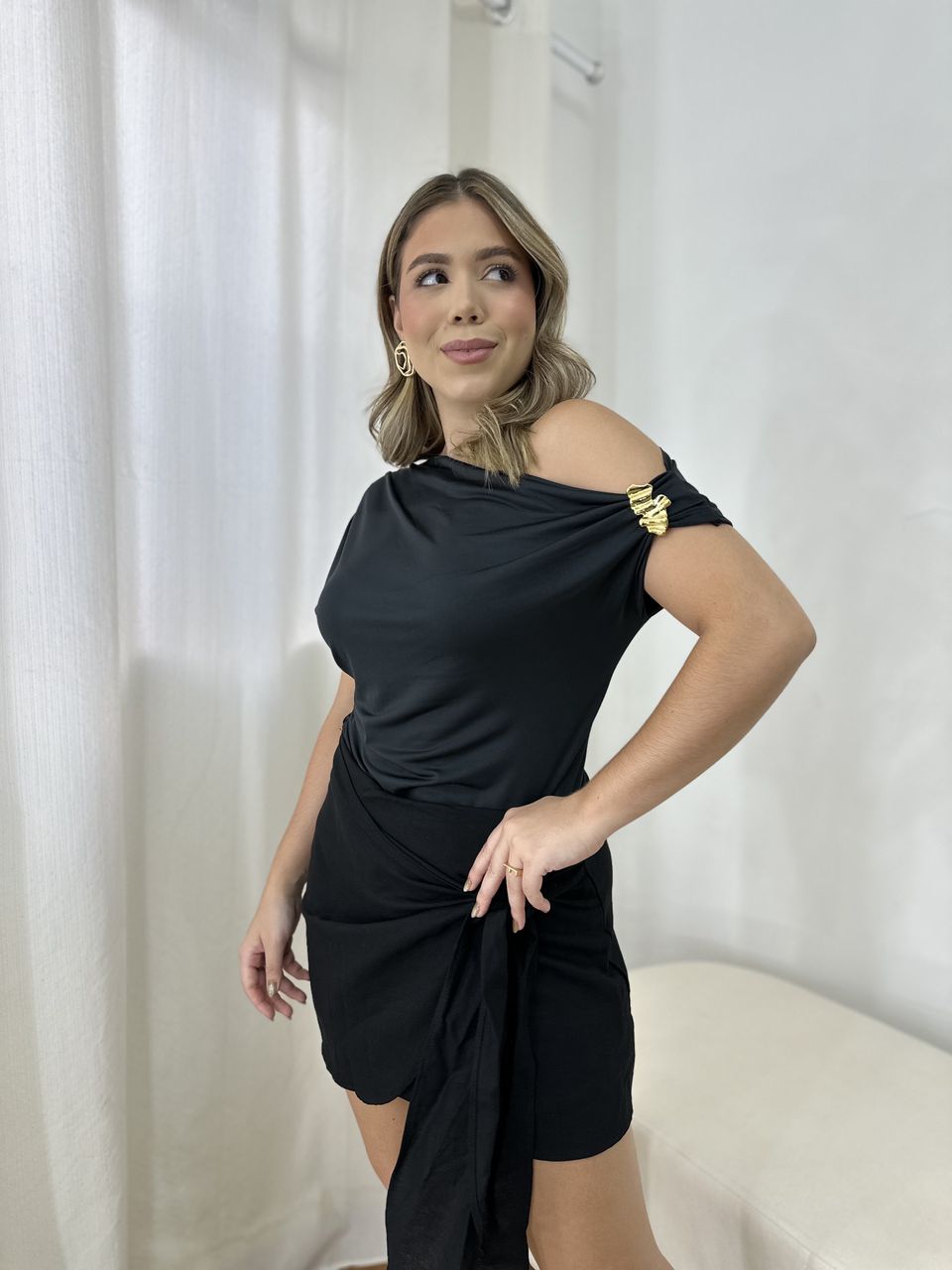 Blusa Fivela Bia Preta - Loja Benditta