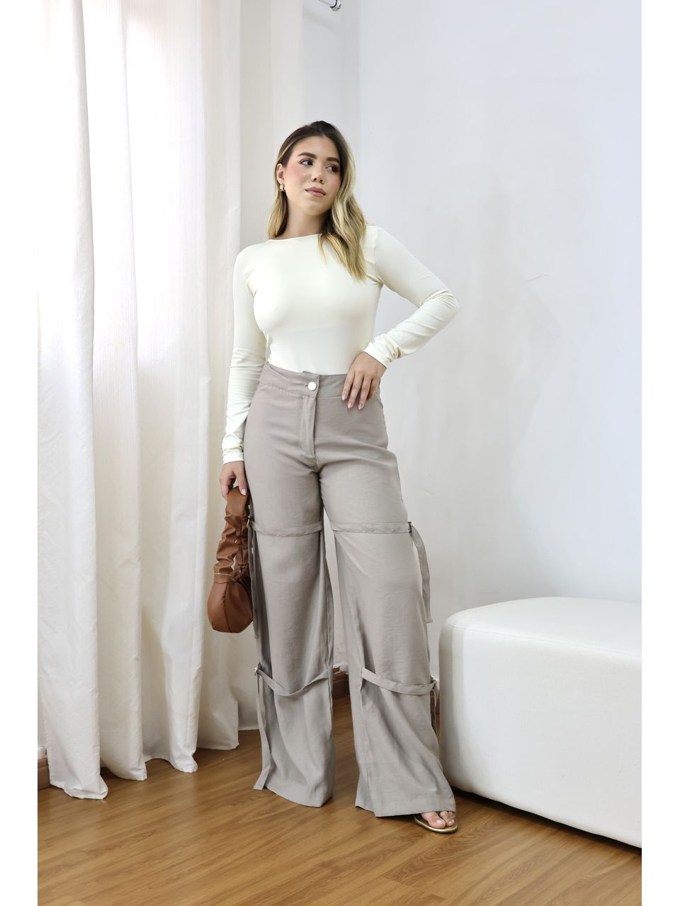 Body Feminino Manga Longa Elise Off - 403090203091... - Loja Benditta