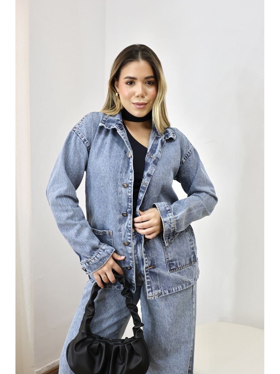 Jaqueta Jeans Feminina Alongada Média - 4030902030... - Loja Benditta