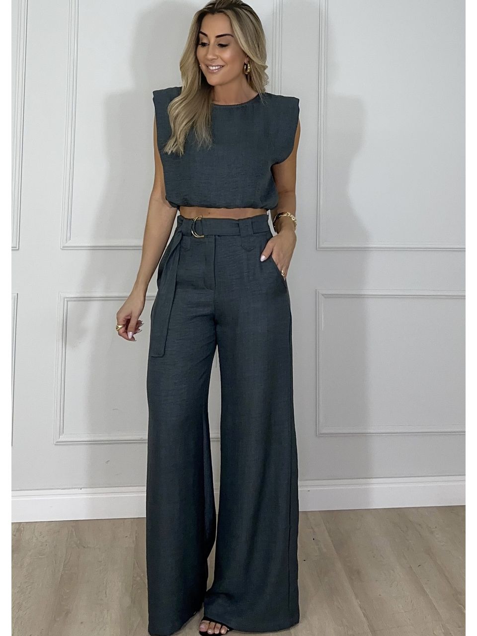 Conjunto Pantalona Lavínia - 2633 - MADONNA BASIC