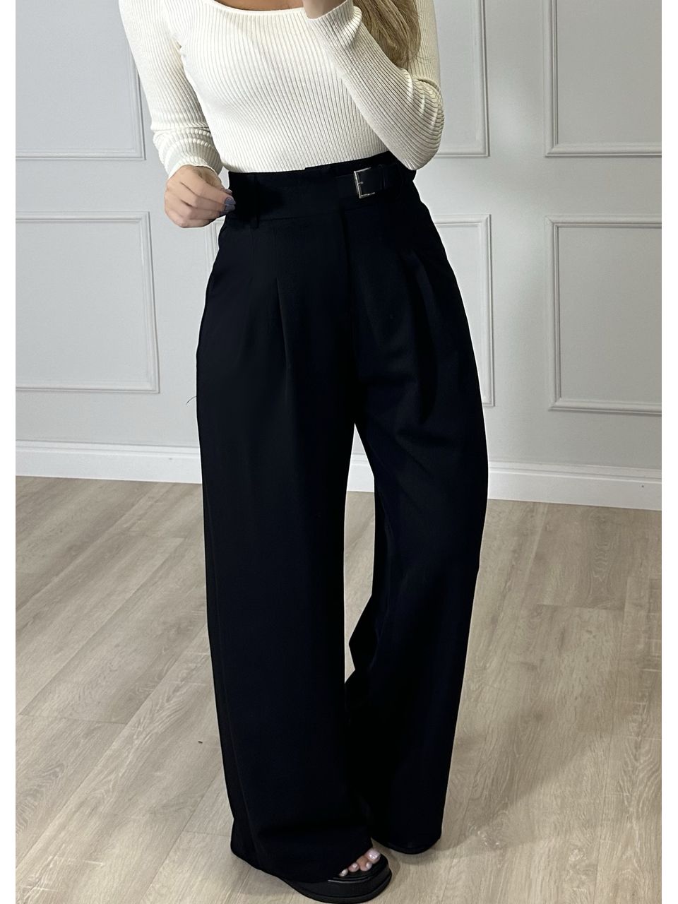 Calça Alfaiataria Junia - 2440 - MADONNA BASIC