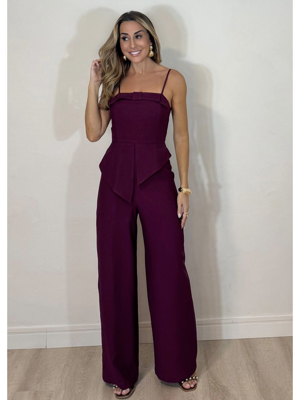 Macacão Peplum Aurora - 4222 - MADONNA BASIC