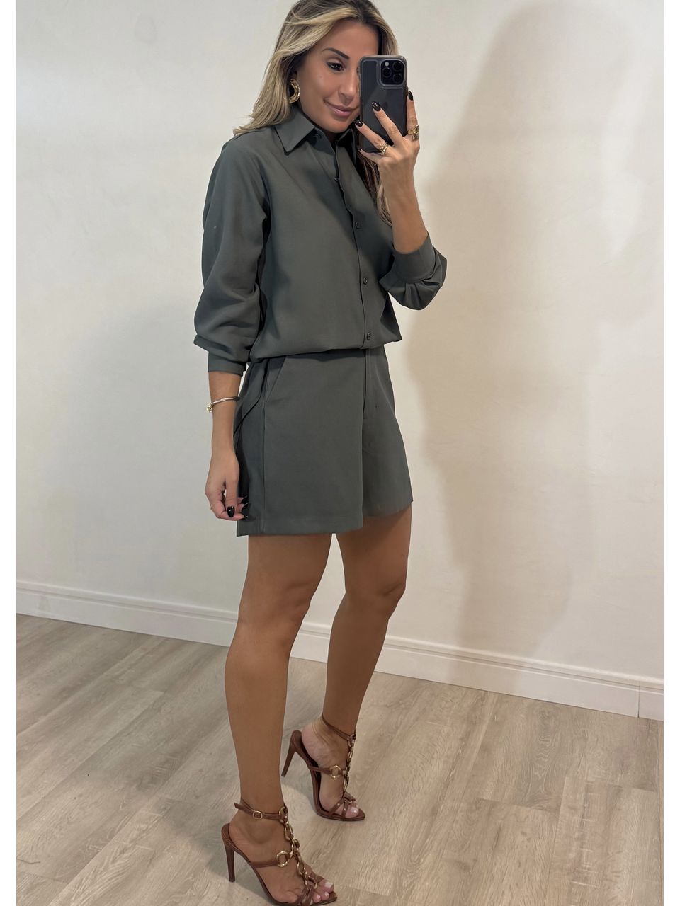 Conjunto Short Julia