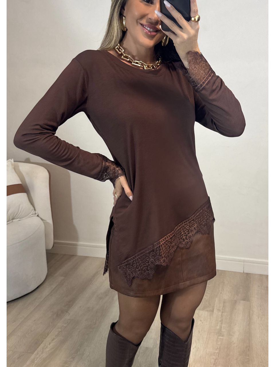 Blusa Assimetrica Renda