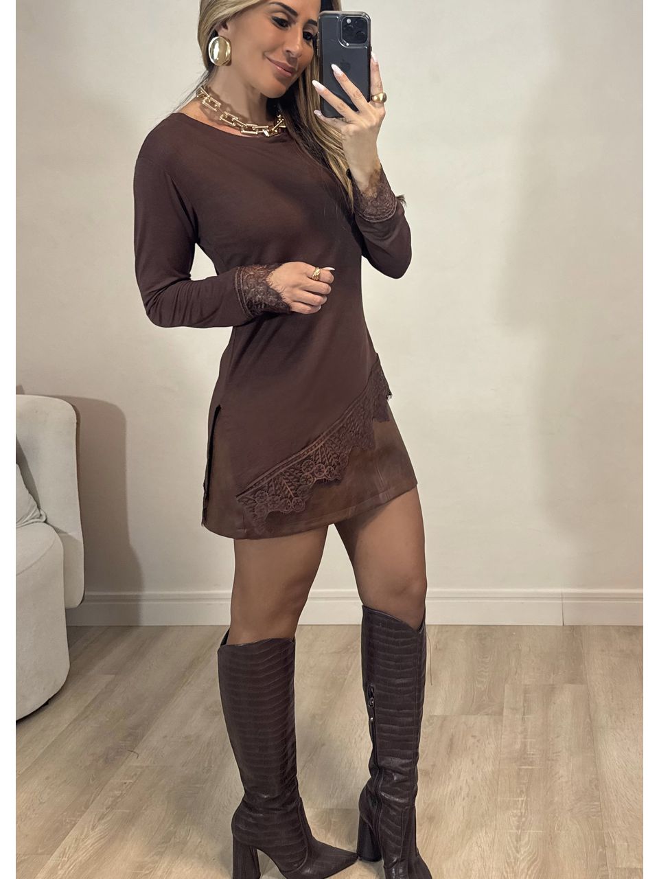 Blusa Assimetrica Renda