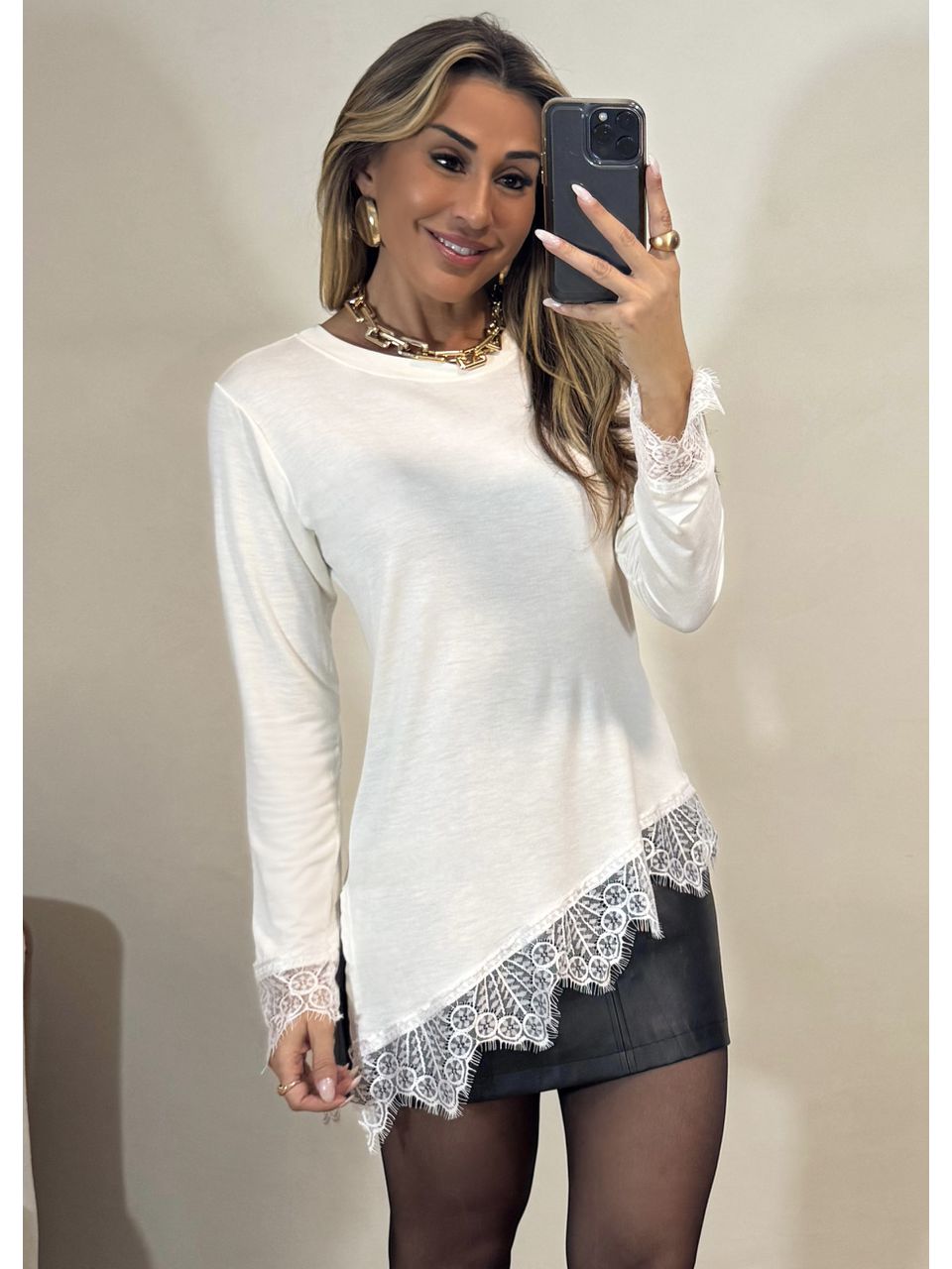 Blusa Assimetrica Renda - 4374 - MADONNA BASIC