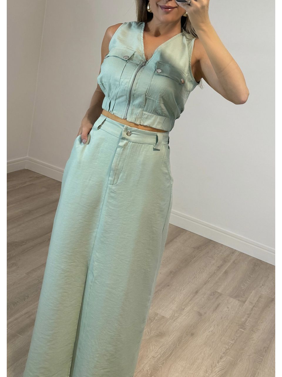 Conjunto Colete Cropped 