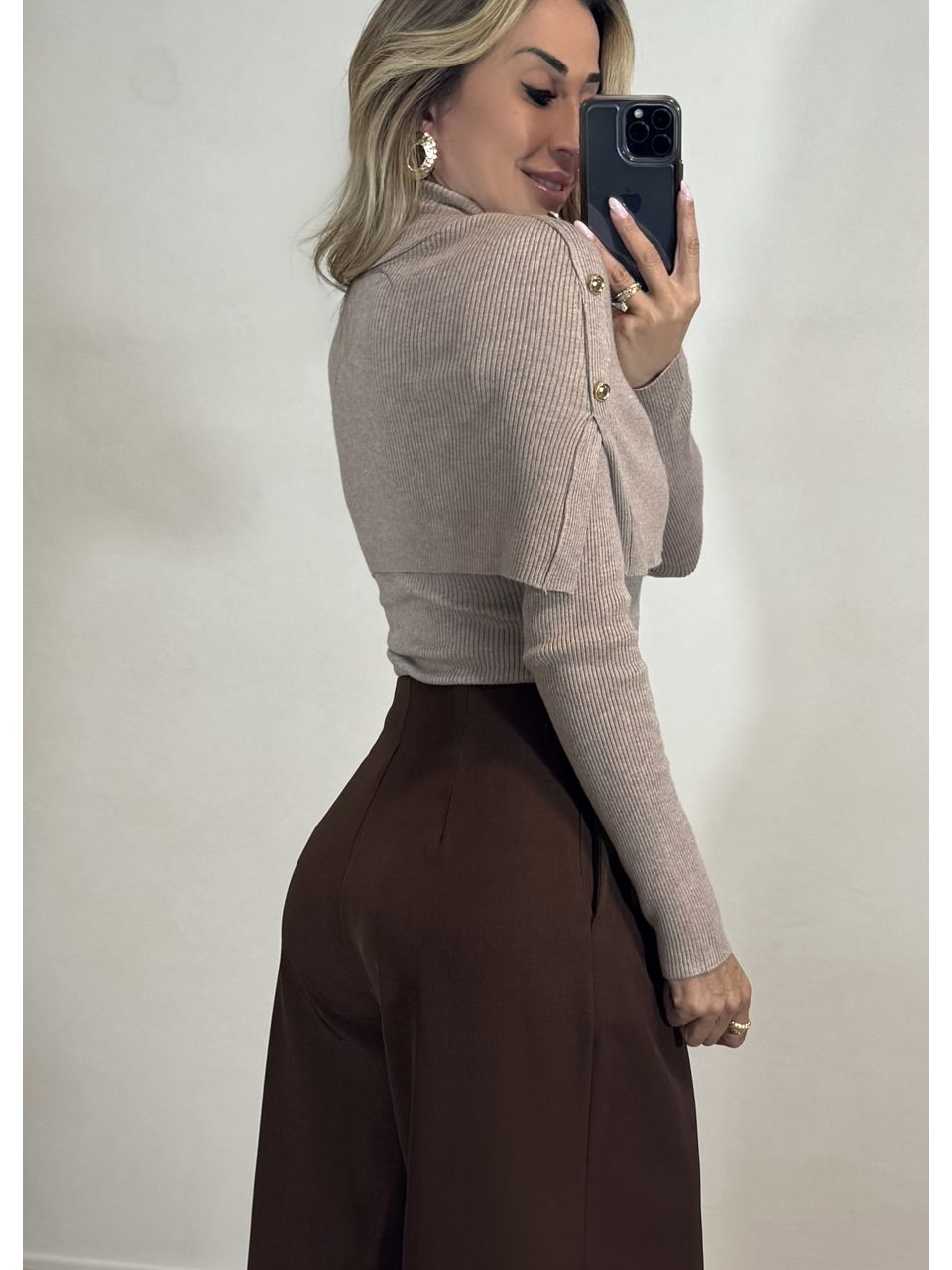 Blusa Tricot Gola Removível 