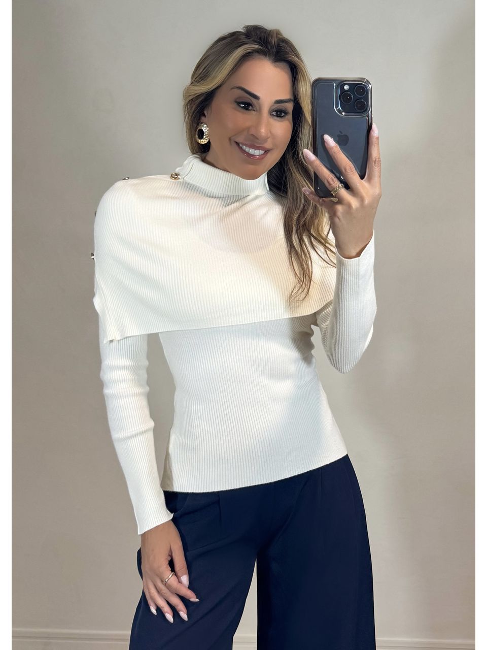 Blusa Tricot Gola Removível 
