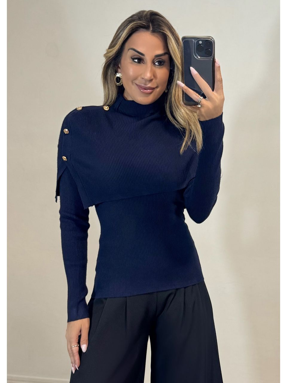 Blusa Tricot Gola Removível 